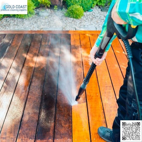 Do you offer emergency or urgent cleaning?